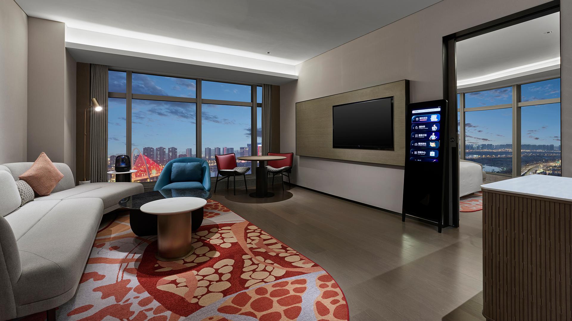 Panorama Suite-King-Living Room -Outward